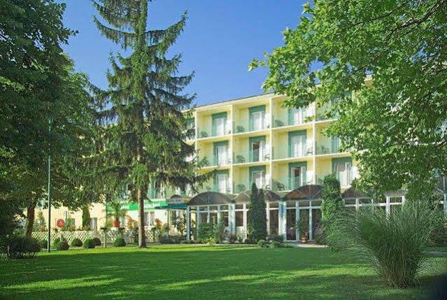 Solaris Hotel Balatonfoldvar Exterior photo